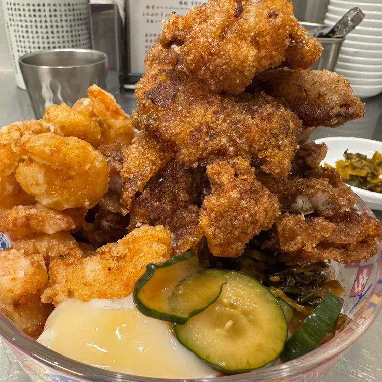 뉴러우멘관즈 대표 사진