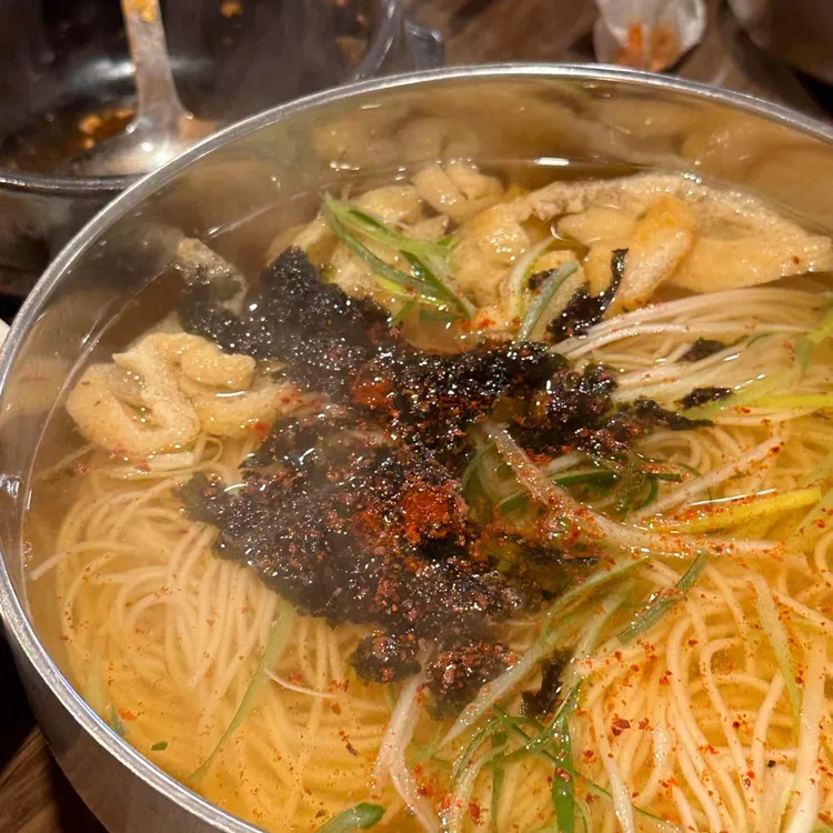 웃소한우숯불구이 대표 사진