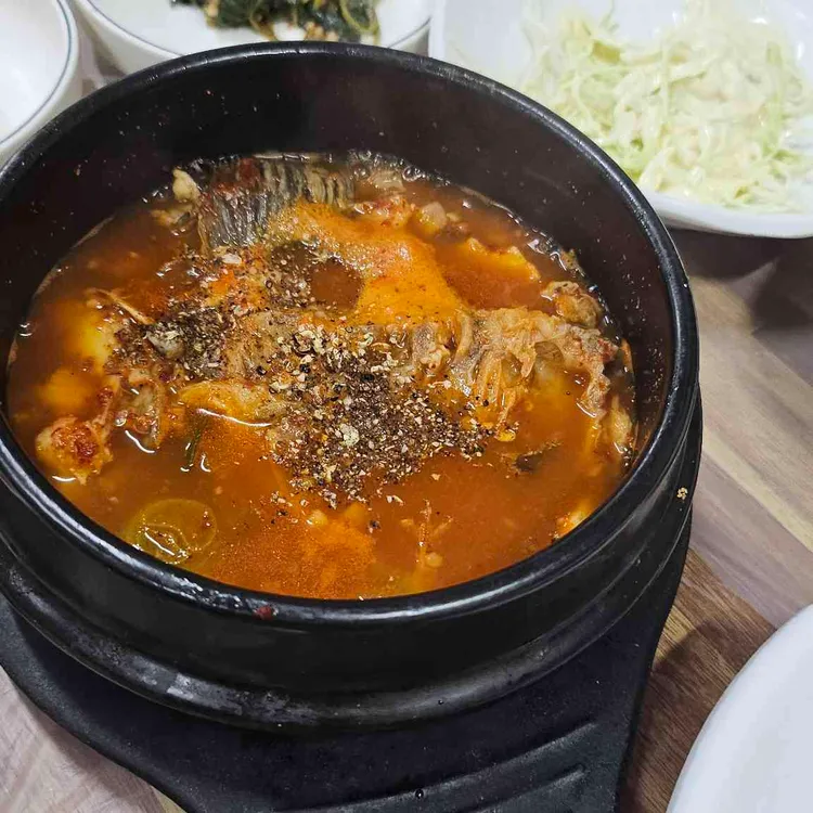 춘향횟집 사진 2