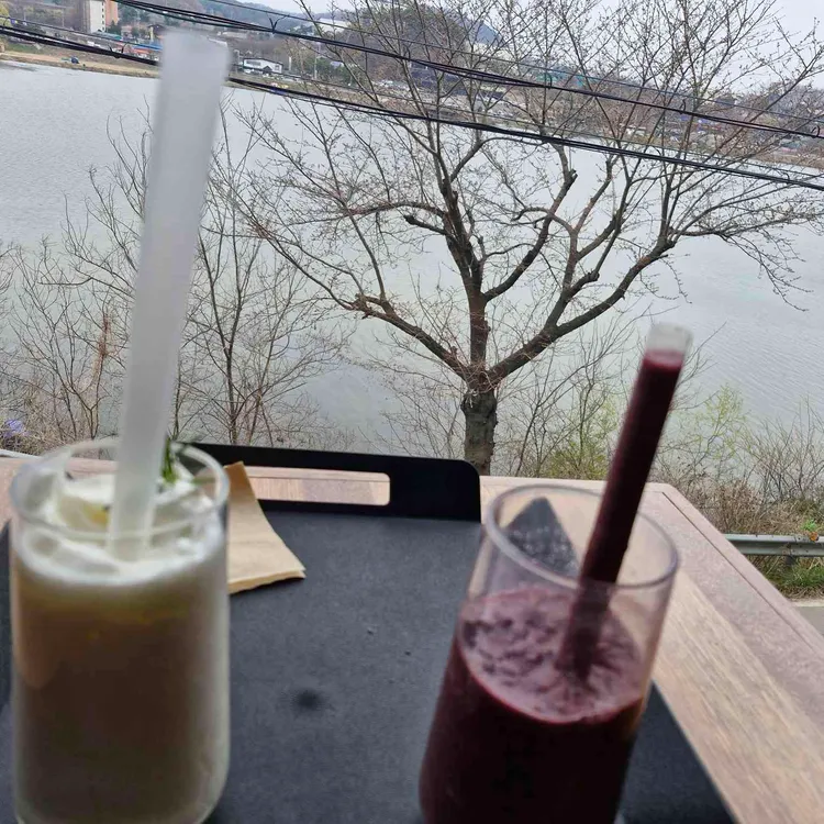 멜멜 대표 사진
