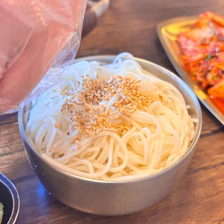 뼈칼집 대표 사진