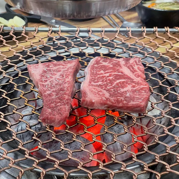 오직한우 대표 사진