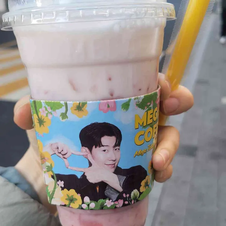 메가커피 대표 사진