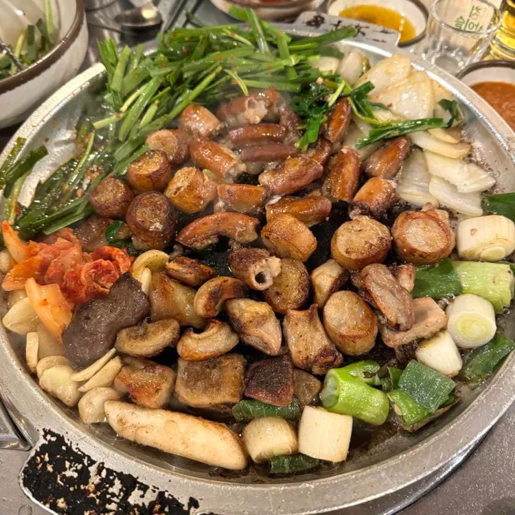 백두한우곱창 대표 사진