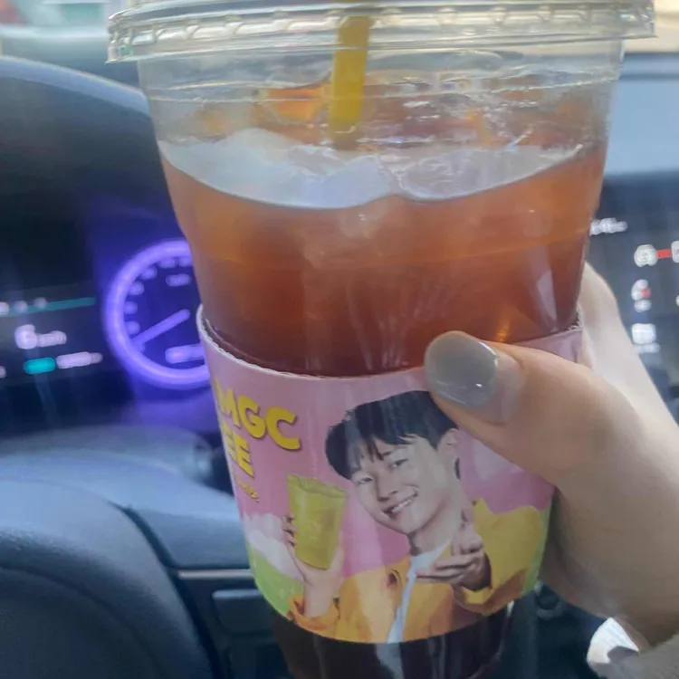 메가커피 사진 2