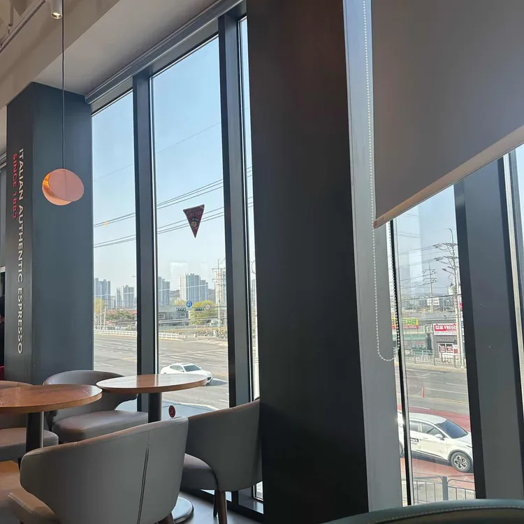 파스쿠찌 대표 사진