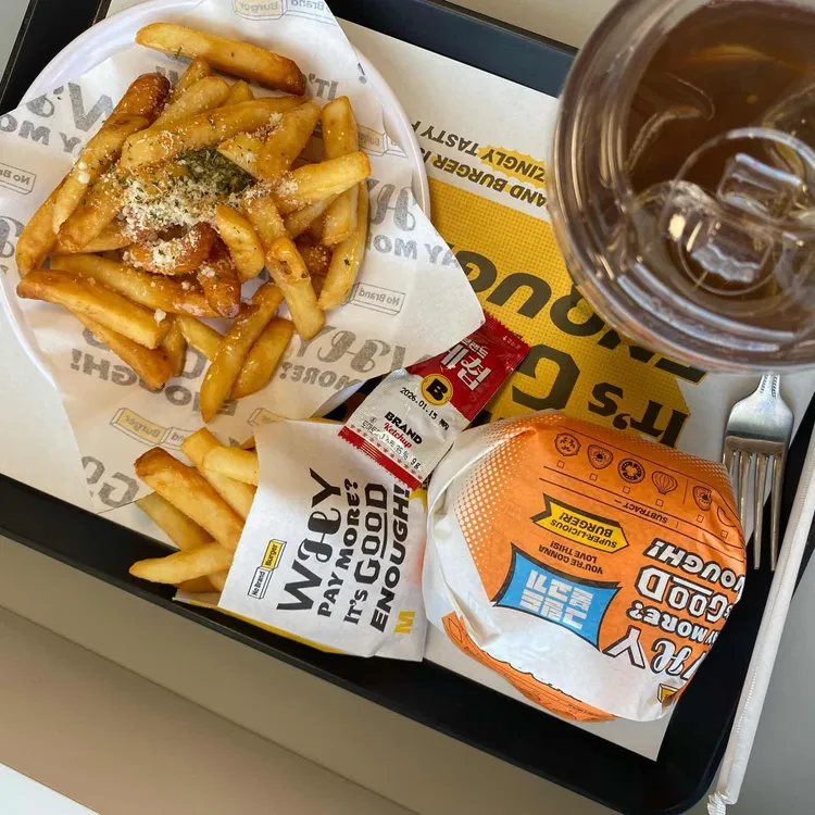 노브랜드버거 대표 사진