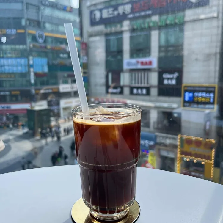 카페리버티 대표 사진
