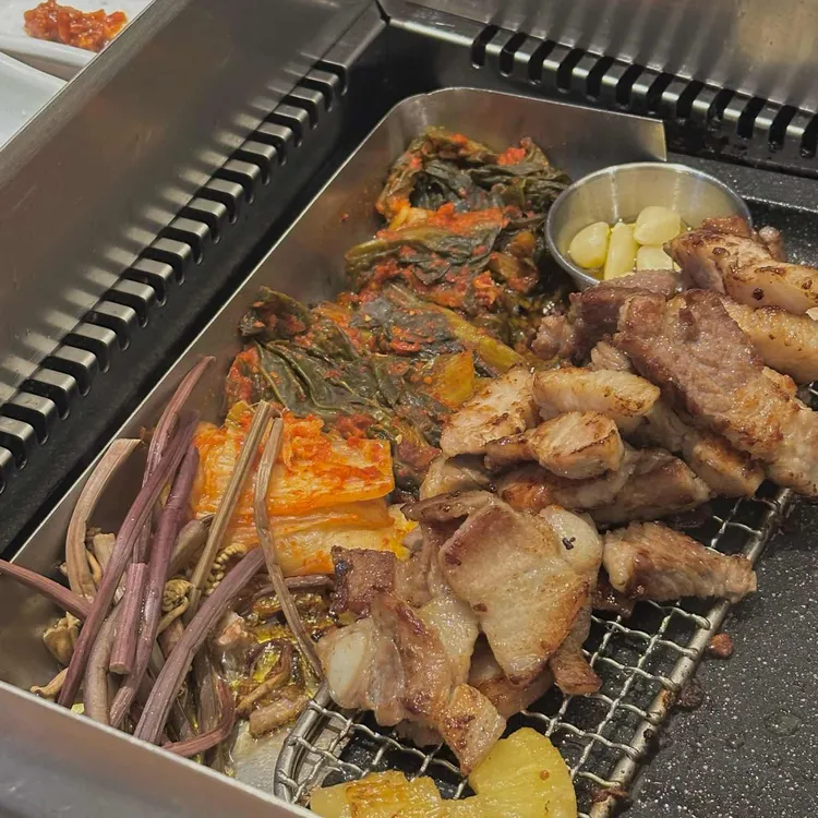 여수갓육고 대표 사진