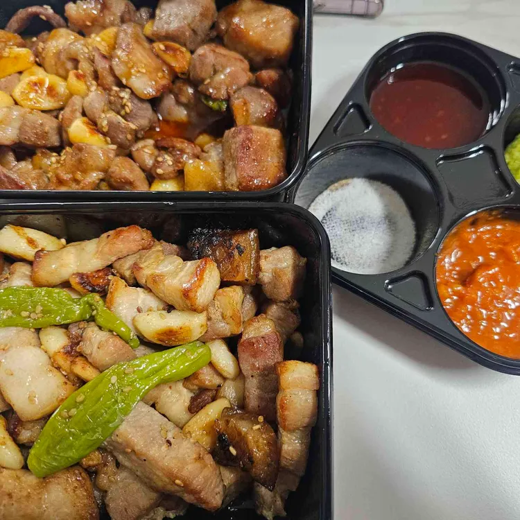 푸줏간 고기도시락 사진 1