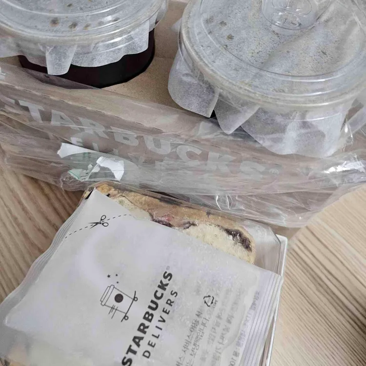 스타벅스 대표 사진