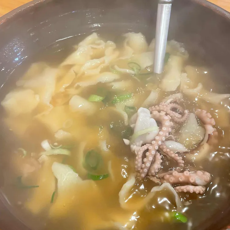 낙지한마리 수제비 대표 사진