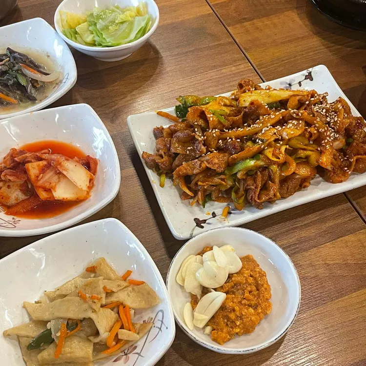 윤훈식농가쌈밥 사진 2