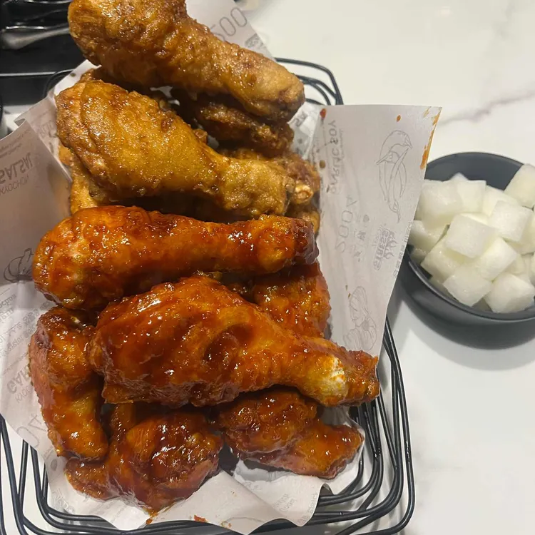 교촌치킨 대표 사진