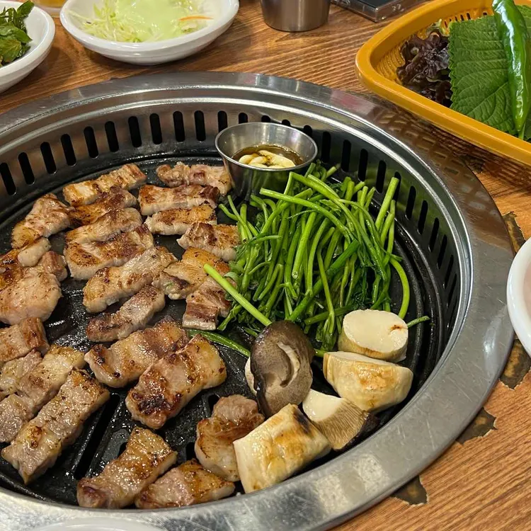 미나리삼겹살 대표 사진