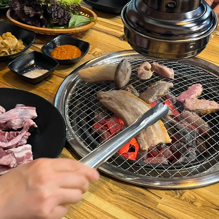 갈산숯돈가 대표 사진