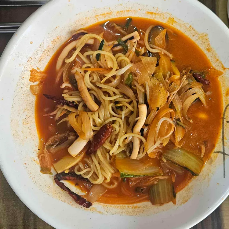 윤짬뽕 대표 사진