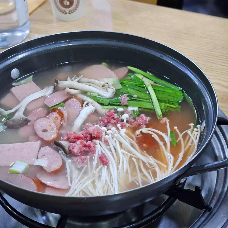 빨강우산부대찌개 대표 사진