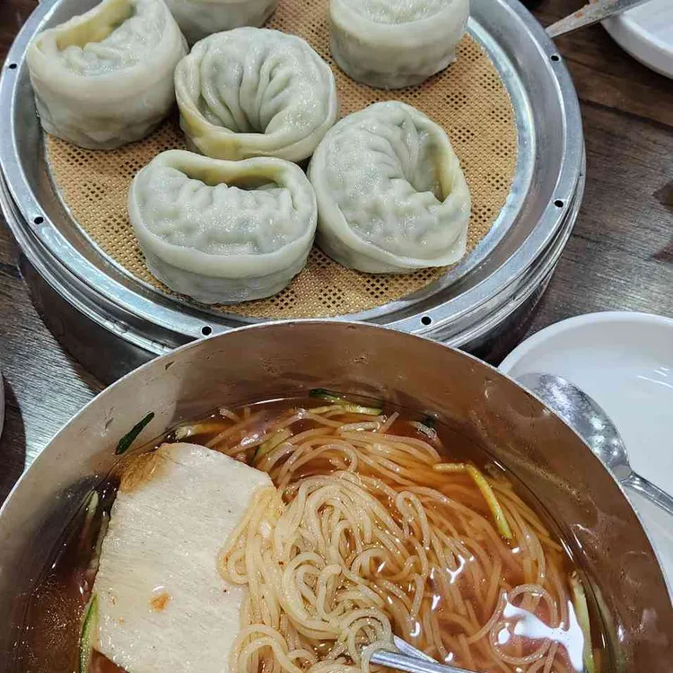 부산명가밀면 대표 사진