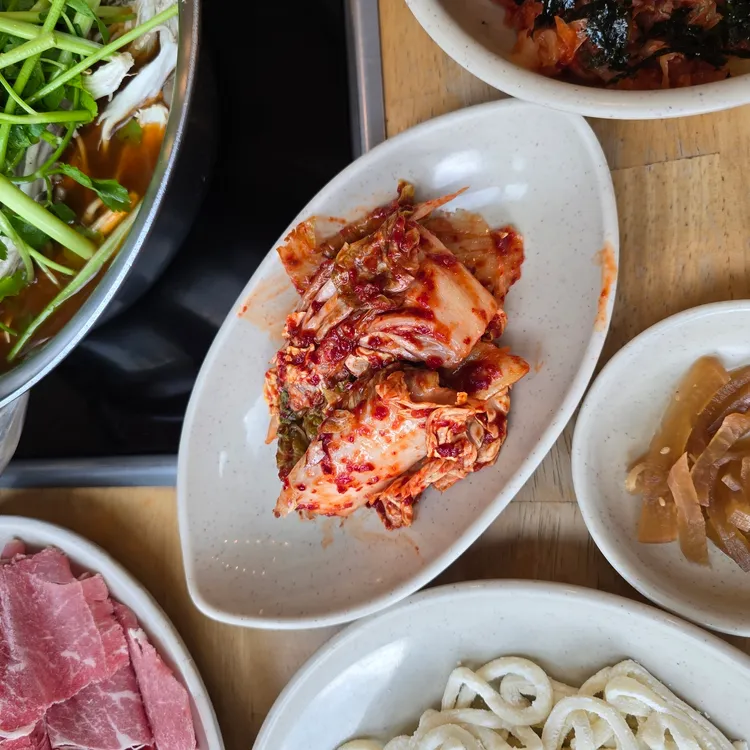 오월얼크니 손칼국수 대표 사진