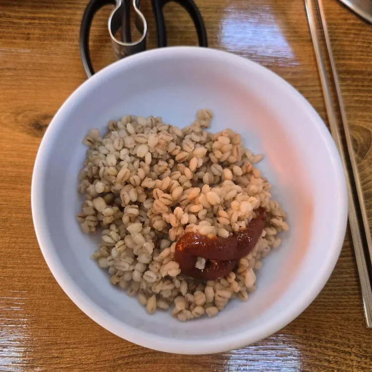 홍두깨생칼국수 대표 사진