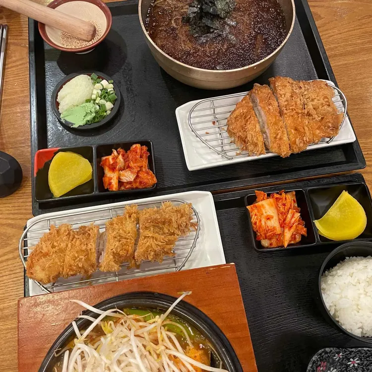 메차쿠차 대표 사진