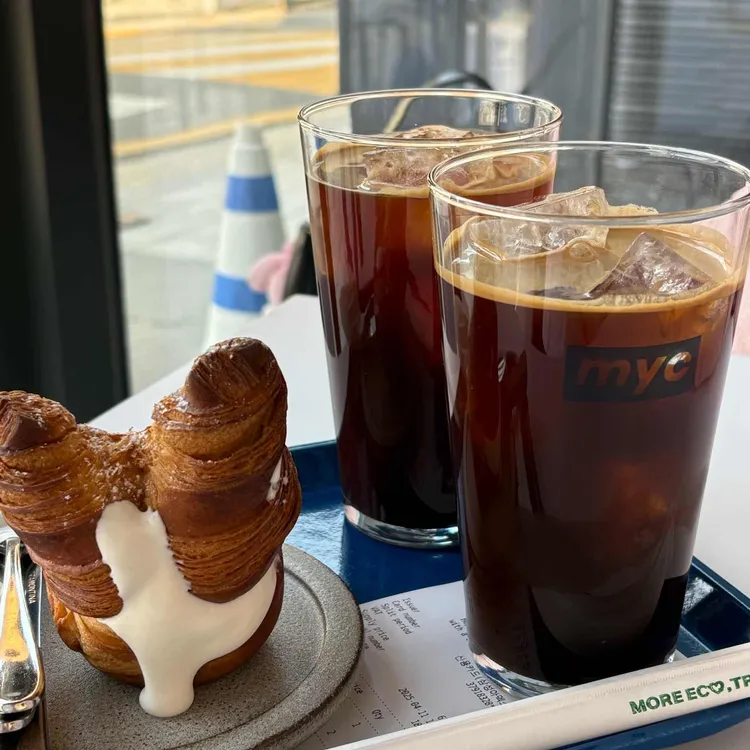 엠와이씨 대표 사진