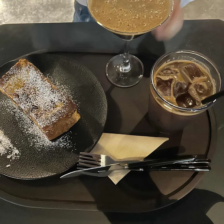어폴 Coffee Store 대표 사진