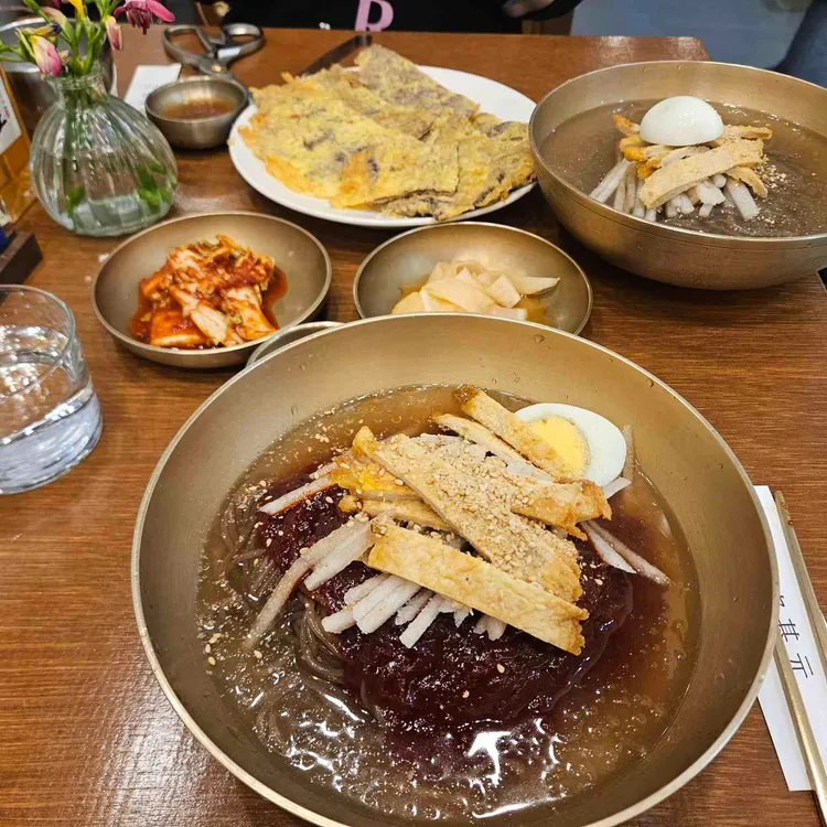 송기원진주냉면 대표 사진