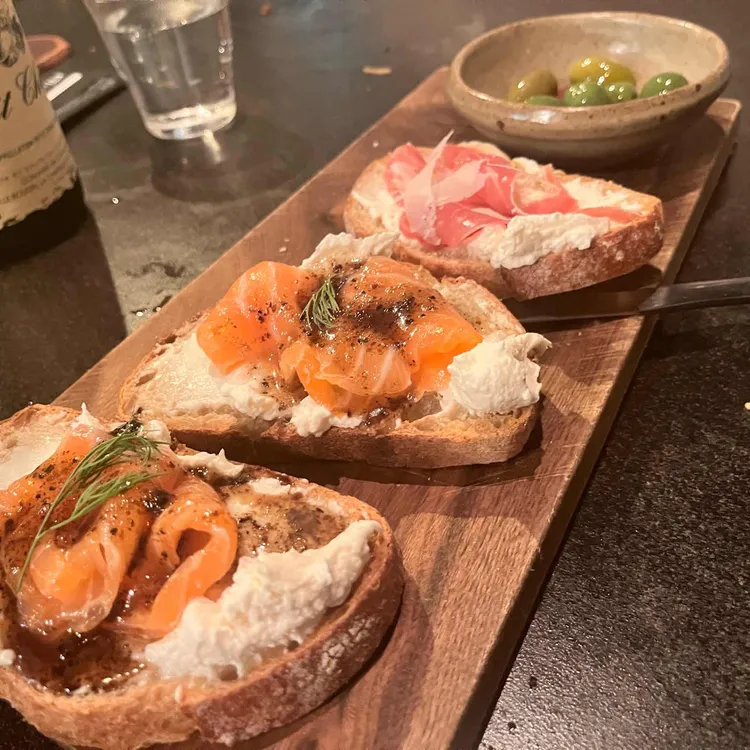조용한저녁 대표 사진