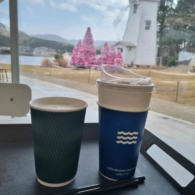 더강 대표 사진