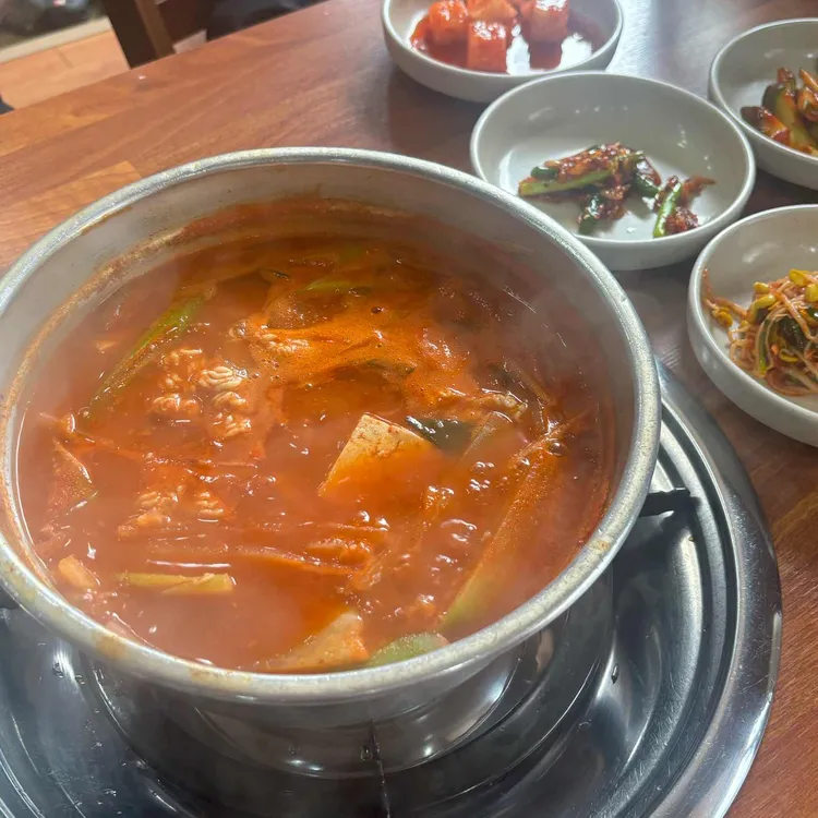 고향맛집 사진 1