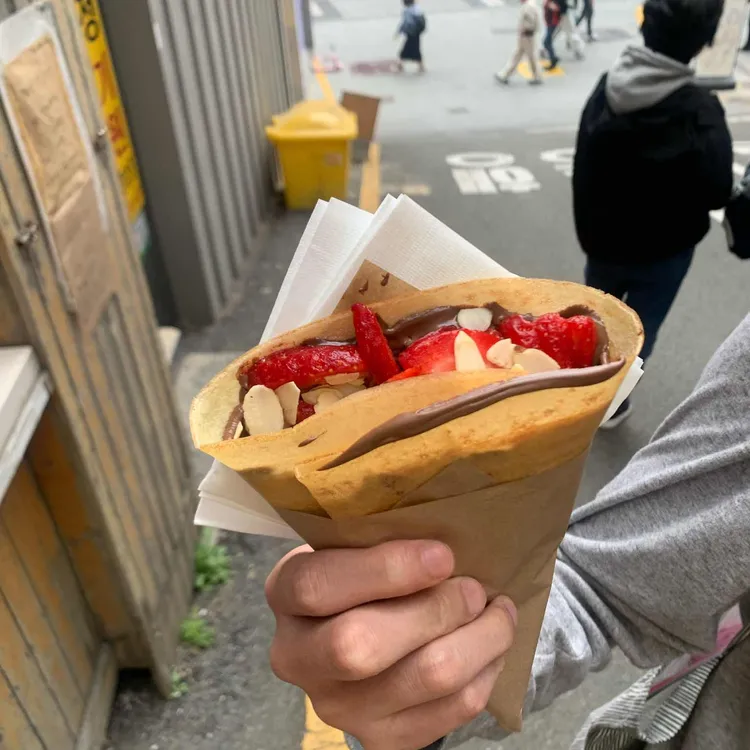 아인스크레페 대표 사진