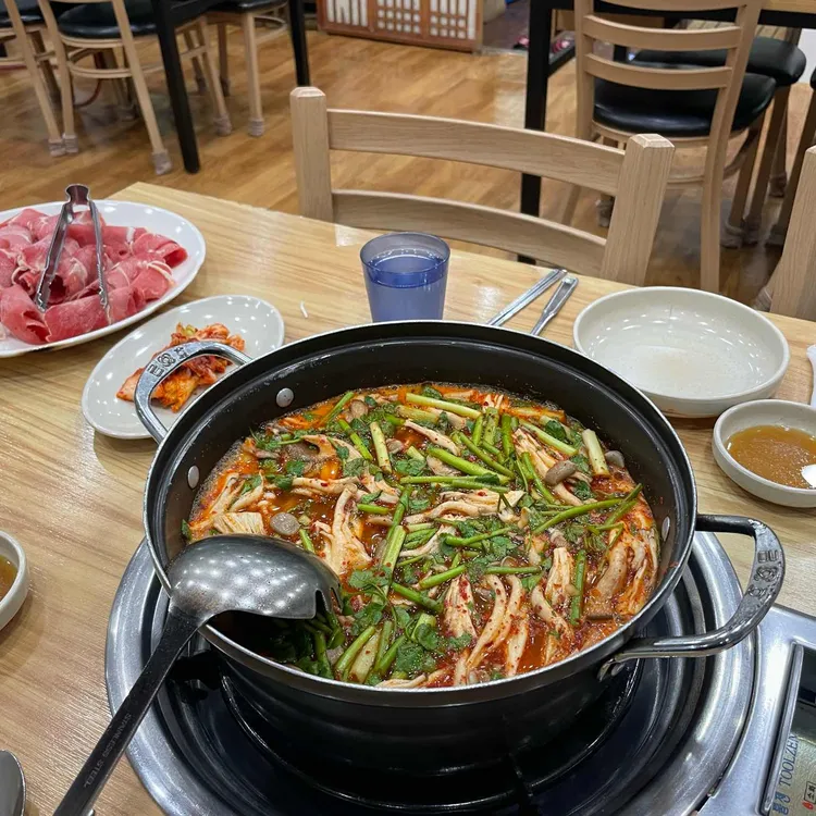 박승광샤브손칼국수 사진 2