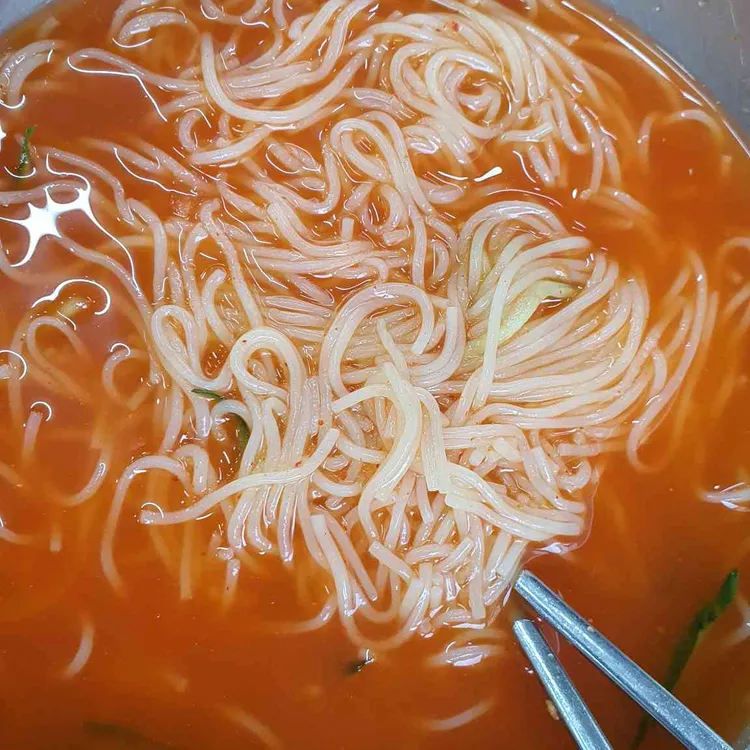 동래밀면 대표 사진