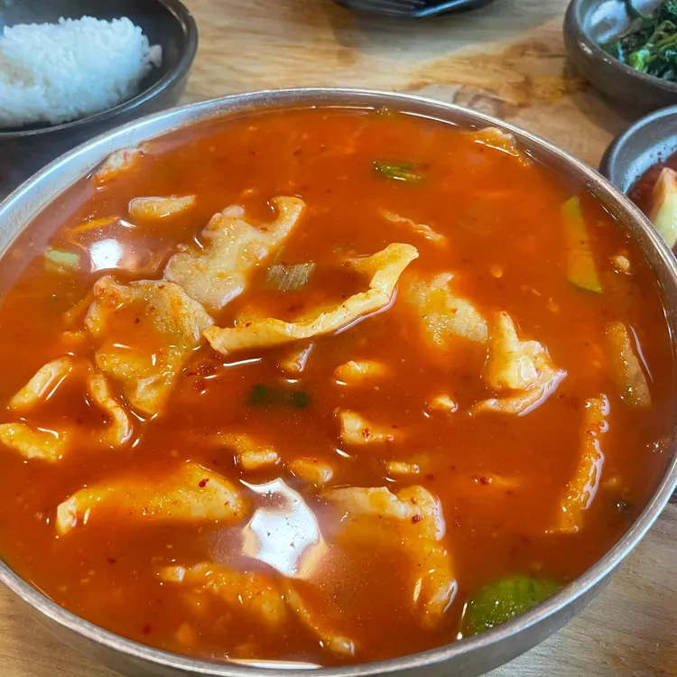 벚나무집 대표 사진