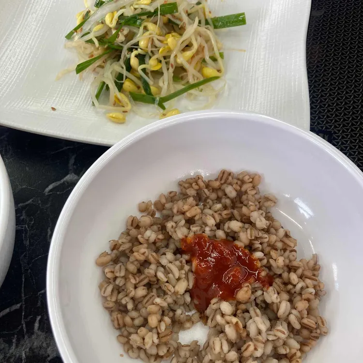 이석칼국수만두 대표 사진