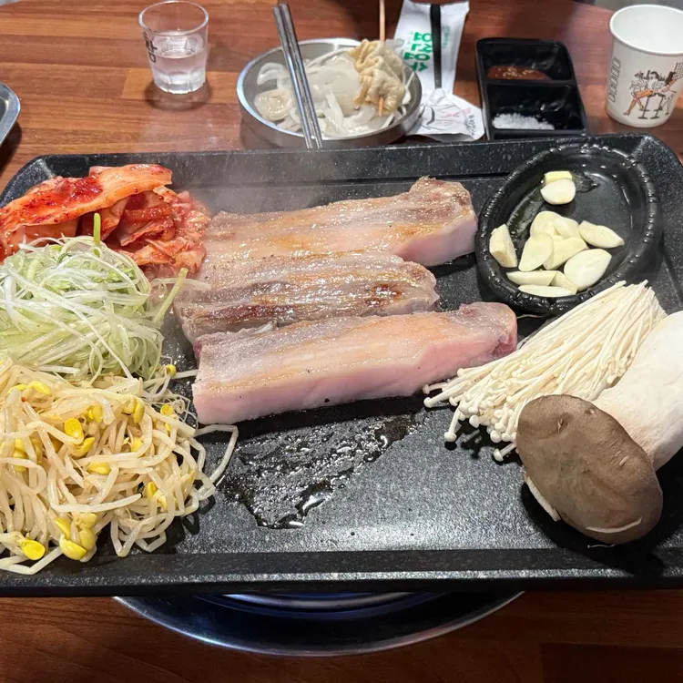 난조선의돼지다 사진 1