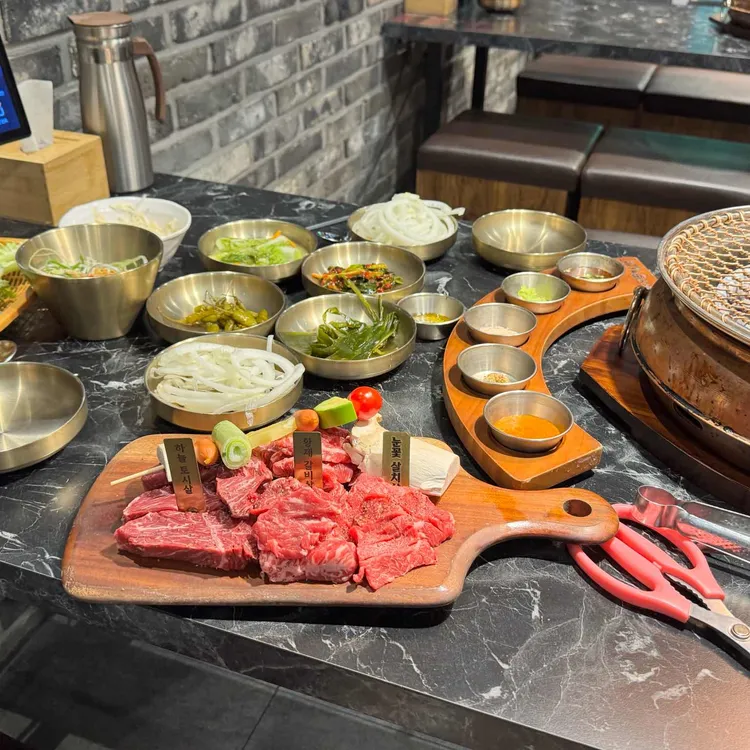 압구정화로구이 대표 사진