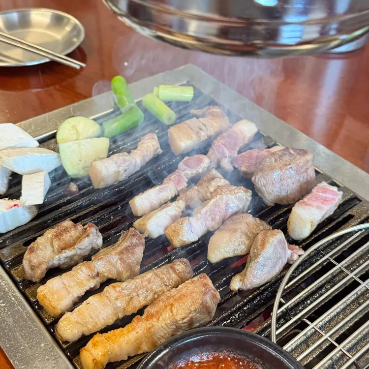 뭉텅 대표 사진