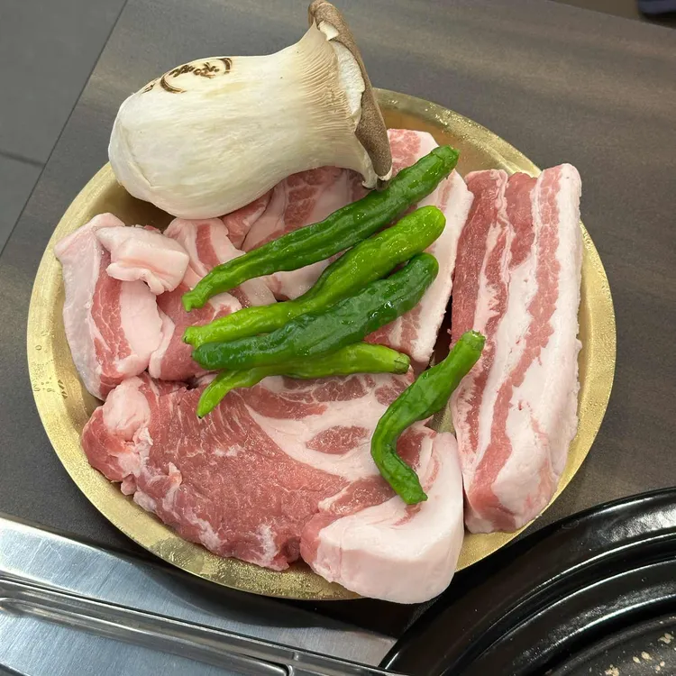 청춘고깃집 대표 사진