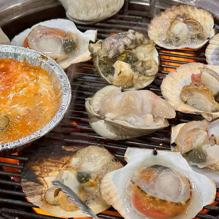 사또횟집수산물직판조개구이 대표 사진