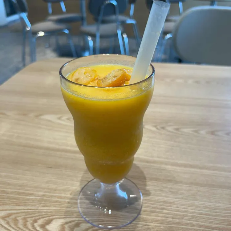 할리스 대표 사진