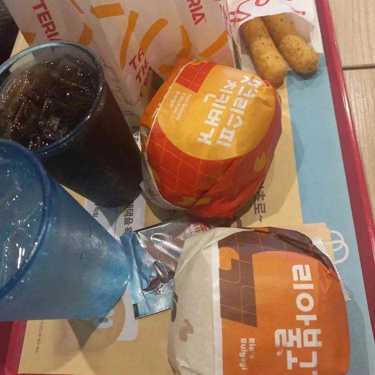롯데리아 대표 사진