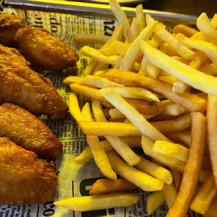 인더하우스 대표 사진
