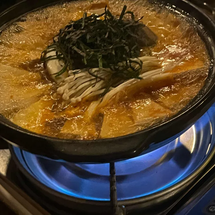 소굴 대표 사진