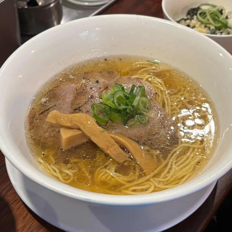 이리에라멘 대표 사진