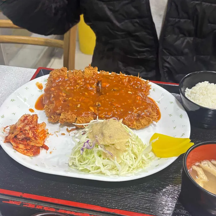 병규돈까스 대표 사진