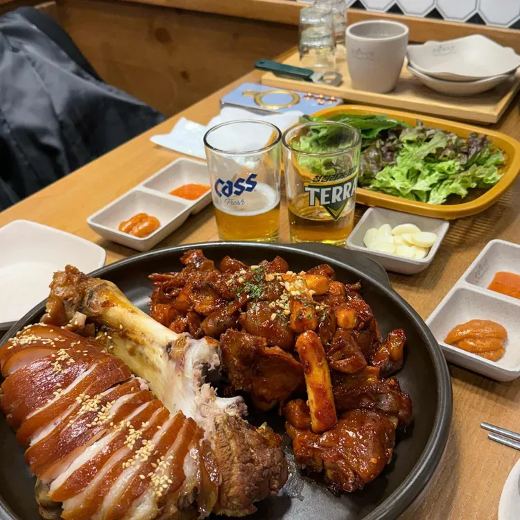 족발야시장 사진 2