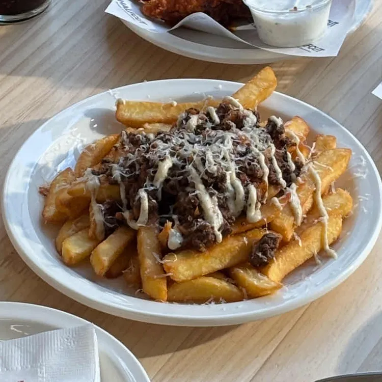 하프컷 대표 사진